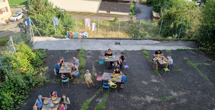 Camp d'été - La musique et la rivière